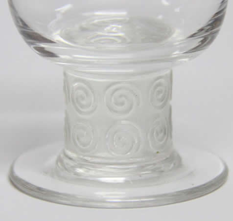 R. Lalique Chinon Wine Glass