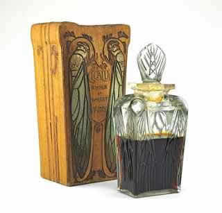 R. Lalique Cigalia Scent Bottle