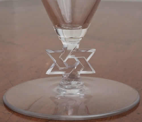 R. Lalique Colmar Water Glass