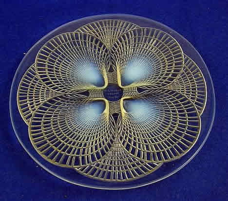 R. Lalique Coquilles Opalescent Plate