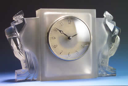 R. Lalique Deux Coqs Clock