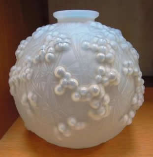 R. Lalique Druide Vase