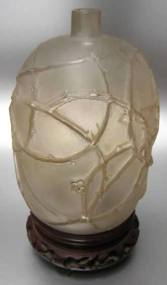 R. Lalique Eglantines Vase
