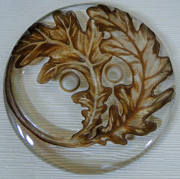 R. Lalique Feuilles De Chene Medallion