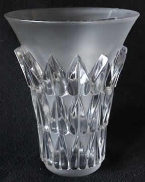 R. Lalique Feuilles Vase