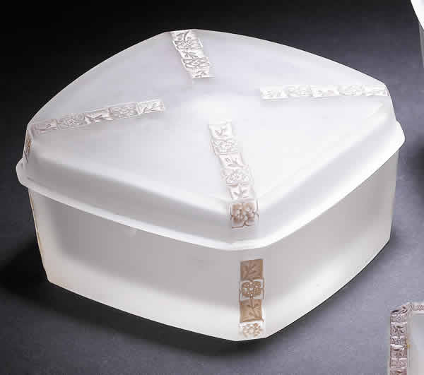 Rene Lalique Fleurettes Box 