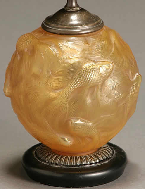 R. Lalique Formose Vase Lamp
