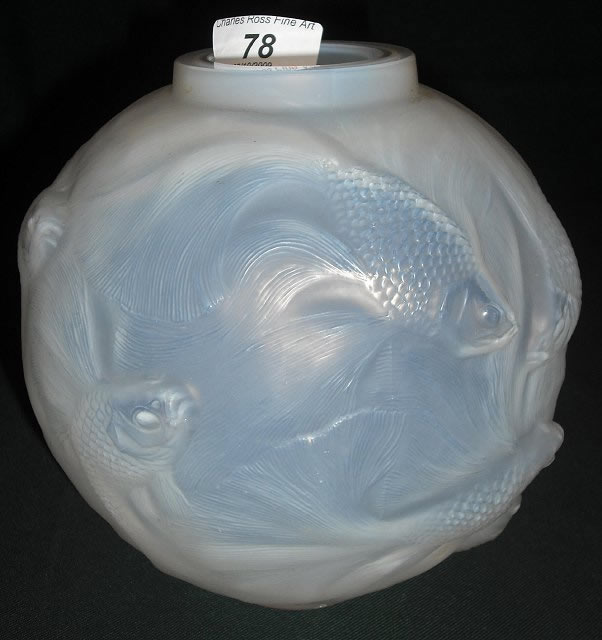 R. Lalique Formose Vase