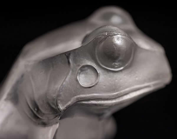 R. Lalique Frog Hood Ornament