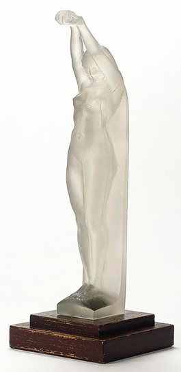 R. Lalique Grande Nue Bras Leves Statue