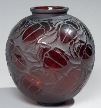 Rene Lalique Gros Scarabees Vase
