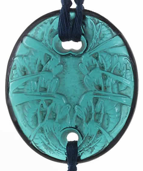 Rene Lalique  Guepes Pendant 