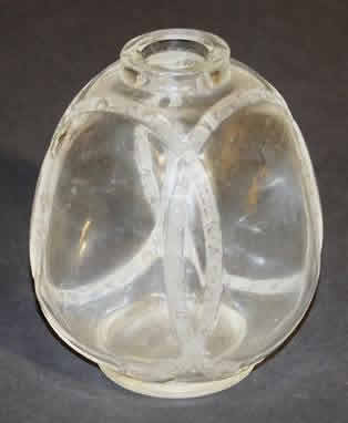 R. Lalique Guirlande De Roses Vase