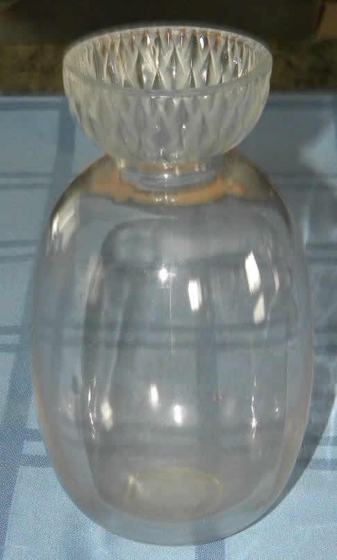 Rene Lalique Helder Vase