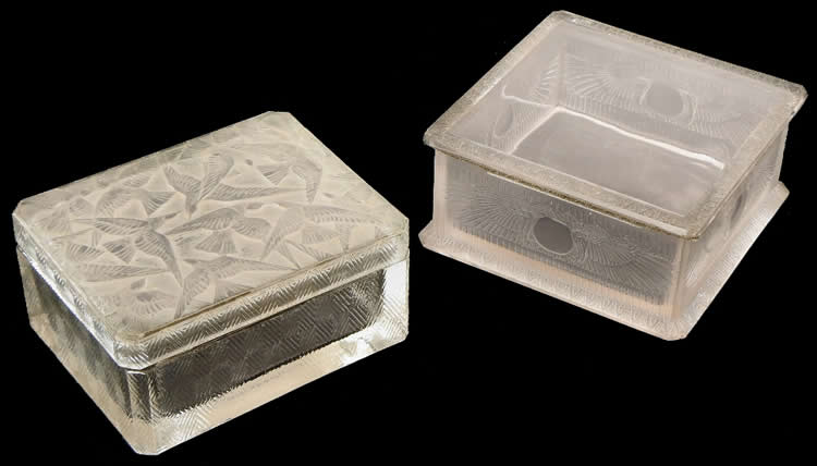 R. Lalique Khedive Box