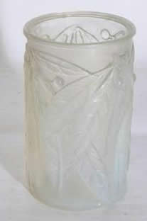 R. Lalique Laurier Opalescent Vase