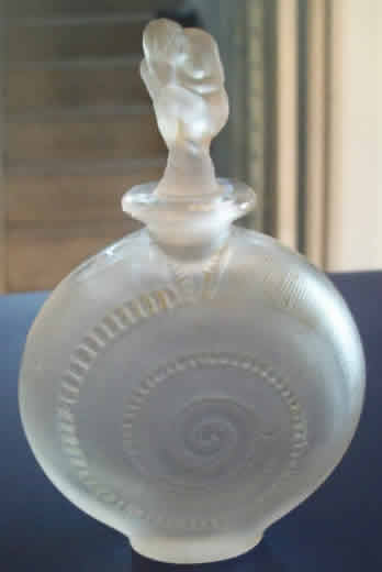 R. Lalique Le Succes Perfume Bottle