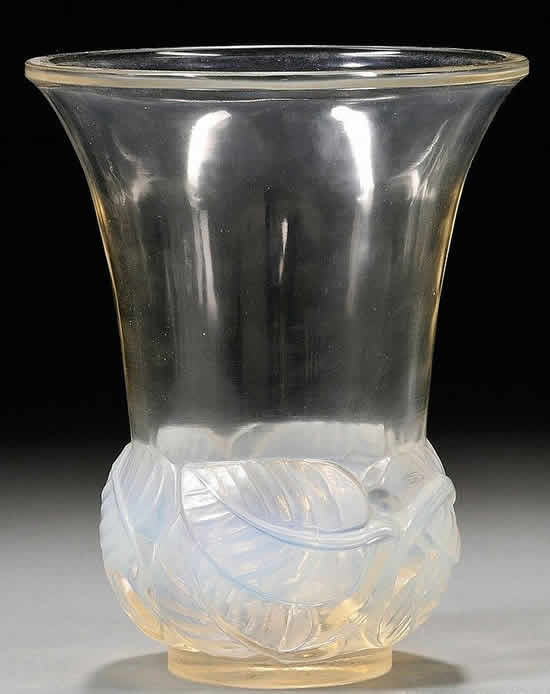 Rene Lalique Vase Lilas