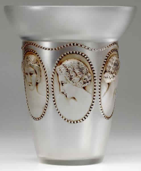 R. Lalique Medaillons Vase