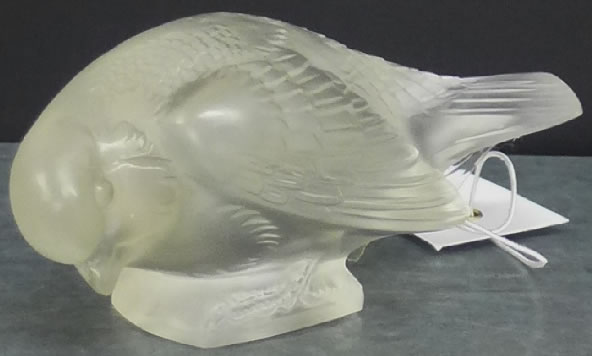 R. Lalique Moineau Sournis Paperweight