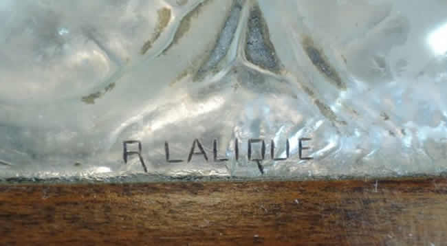 R. Lalique Monnaie Du Pape Boite