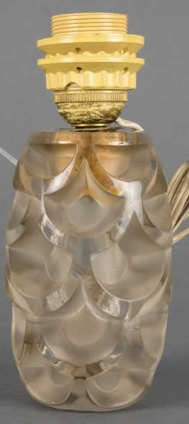 R. Lalique Montlhery Vase Lamp