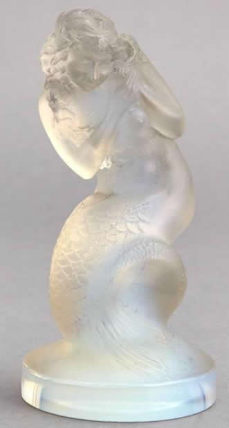 Rene Lalique  Naiade Mascot 