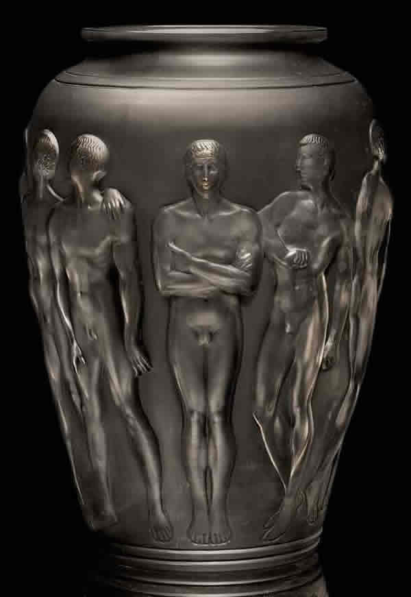 R. Lalique Palestre Vase