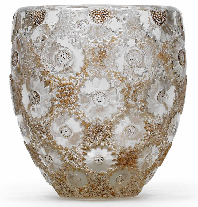 Rene Lalique  Paquerettes Vase 