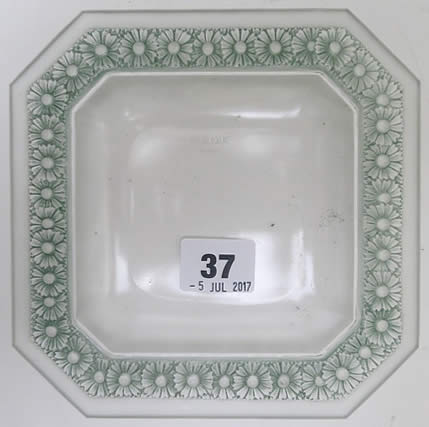 Rene Lalique Paquerettes Square Plate 
