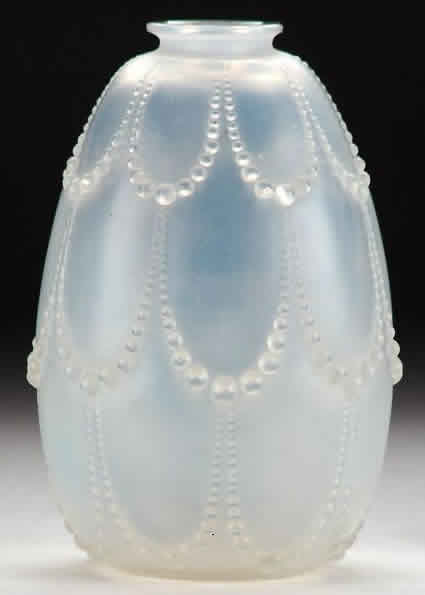 R. Lalique Perles Vase