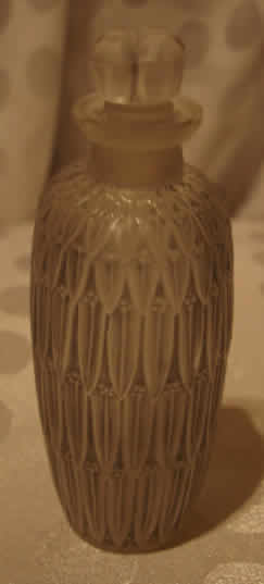 R. Lalique Petites Feuilles Perfume Bottle