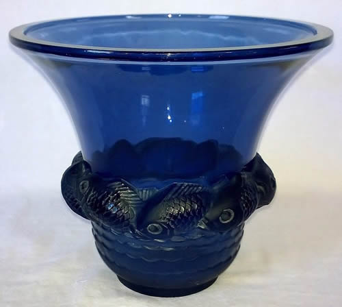 R. Lalique Piriac Vase