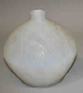 R. Lalique Plumes Vase
