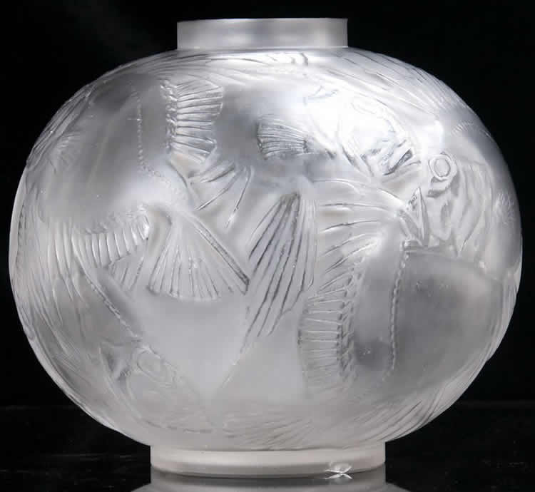 Rene Lalique Vase Poissons