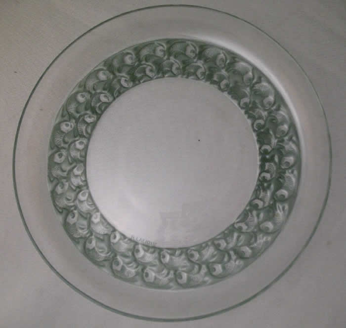 R. Lalique Pouilly-2 Plate