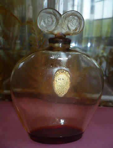R. Lalique Le Chypre Perfume Bottle