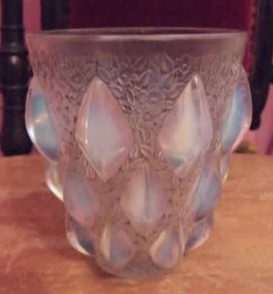 R. Lalique Rampillon Opalescent Vase