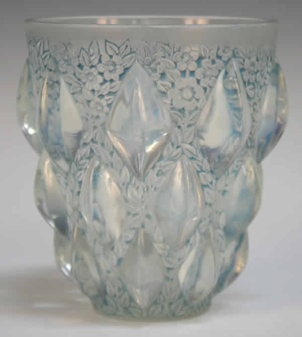 R. Lalique Rampillon Opalescent Vase