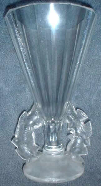 Rene Lalique Vase Roitelets
