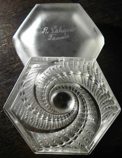 R. Lalique Saint Nectaire Box