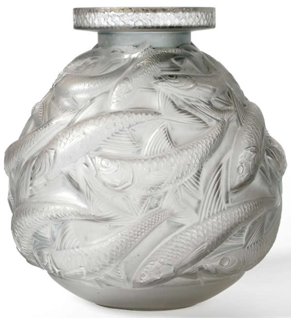 Rene Lalique Vase Salmonides