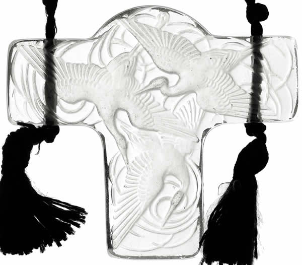 R. Lalique Storks Pendant