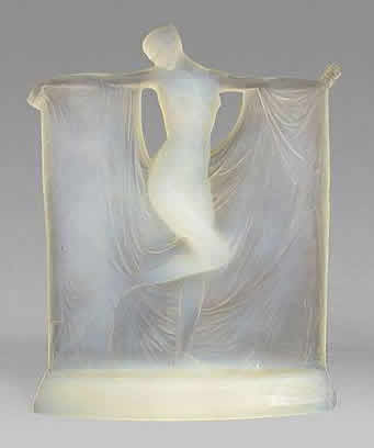 R. Lalique Suzanne Statue