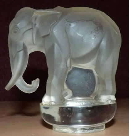 R. Lalique Toby Elephant Paperweight