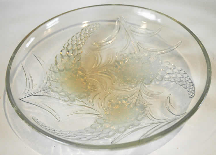 R. Lalique Veronique Bowl