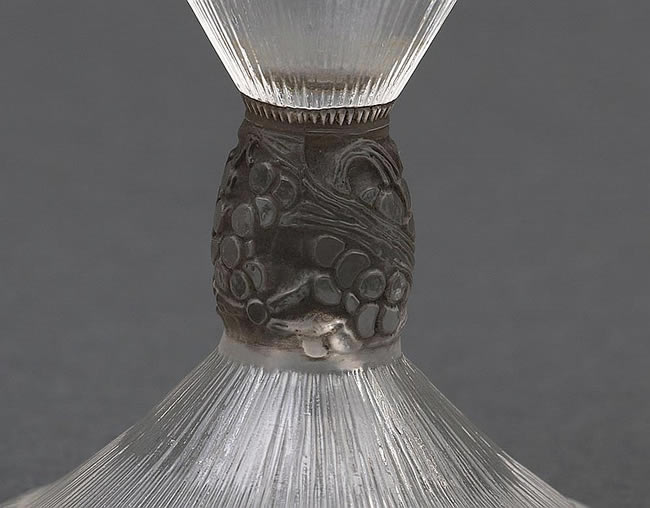 R. Lalique Vigne Strie Glass