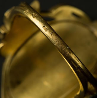 R. Lalique Visage Entoure Par Des Fleurs Ring