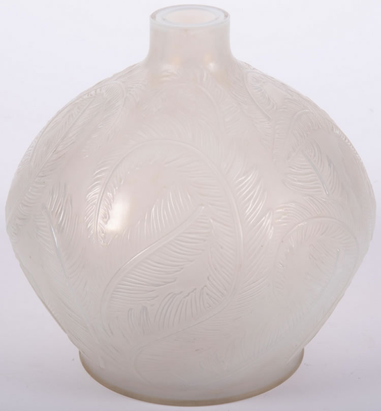 Rene Lalique Vase Plumes