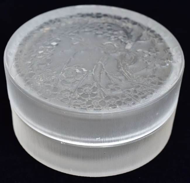 Rene Lalique Powder Box Pommier Du Japon